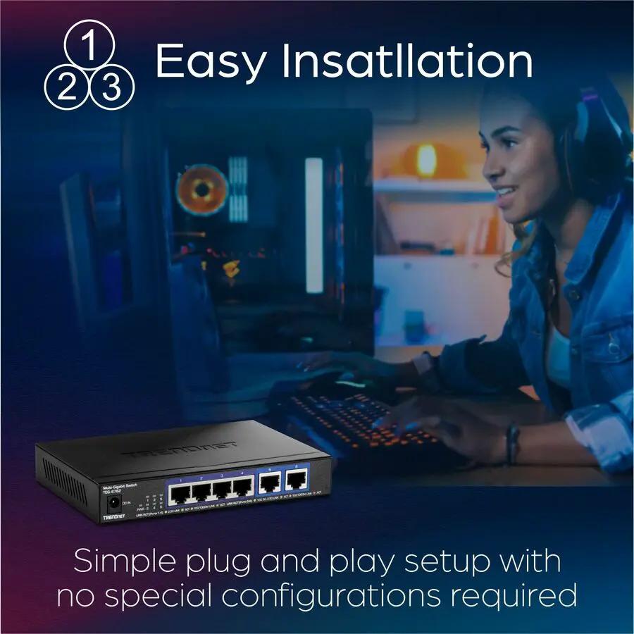 TRENDnet TEG-S762 6-Port 10GbE Unmanaged Switch, black desktop unit