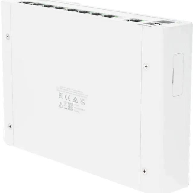 Ubiquiti UISP Console 8-Port SFP+ managed gateway in white enclosure