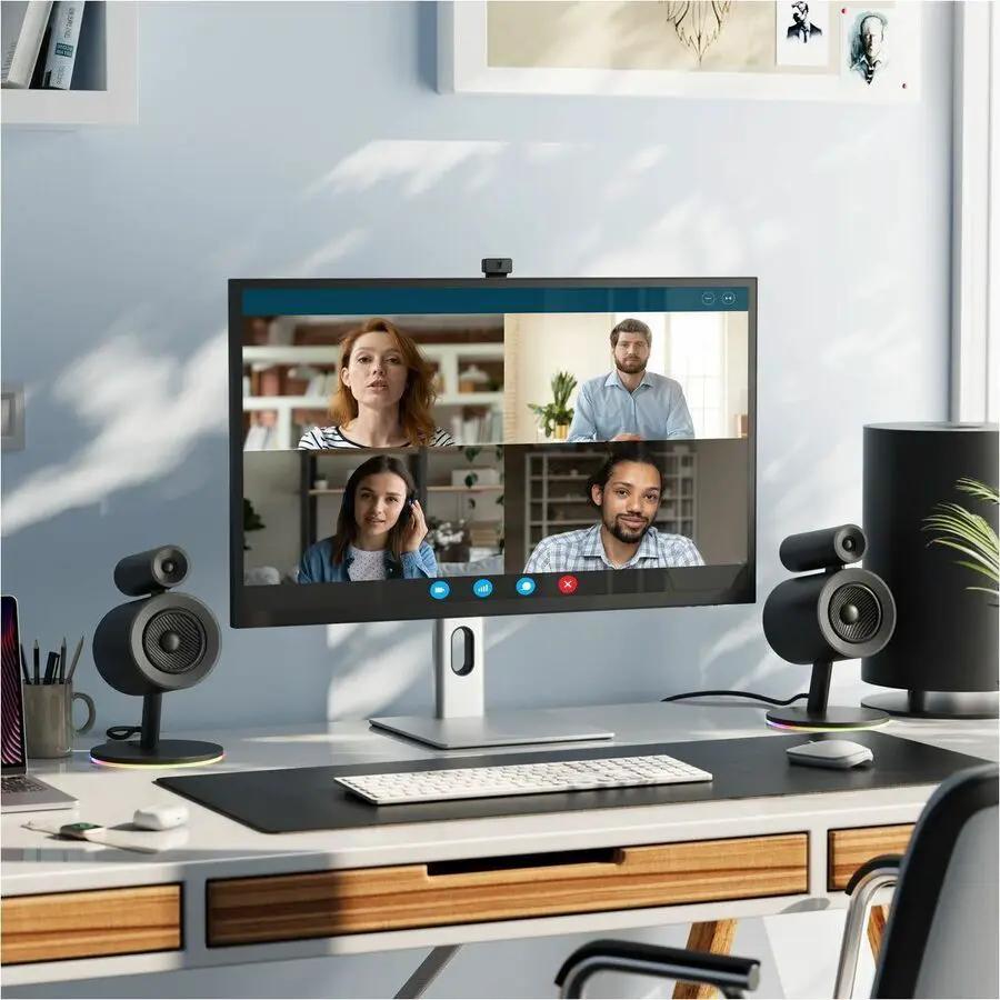 Alogic Clarity 32-inch 4K UHD monitor with USB-C hub and built-in webcam