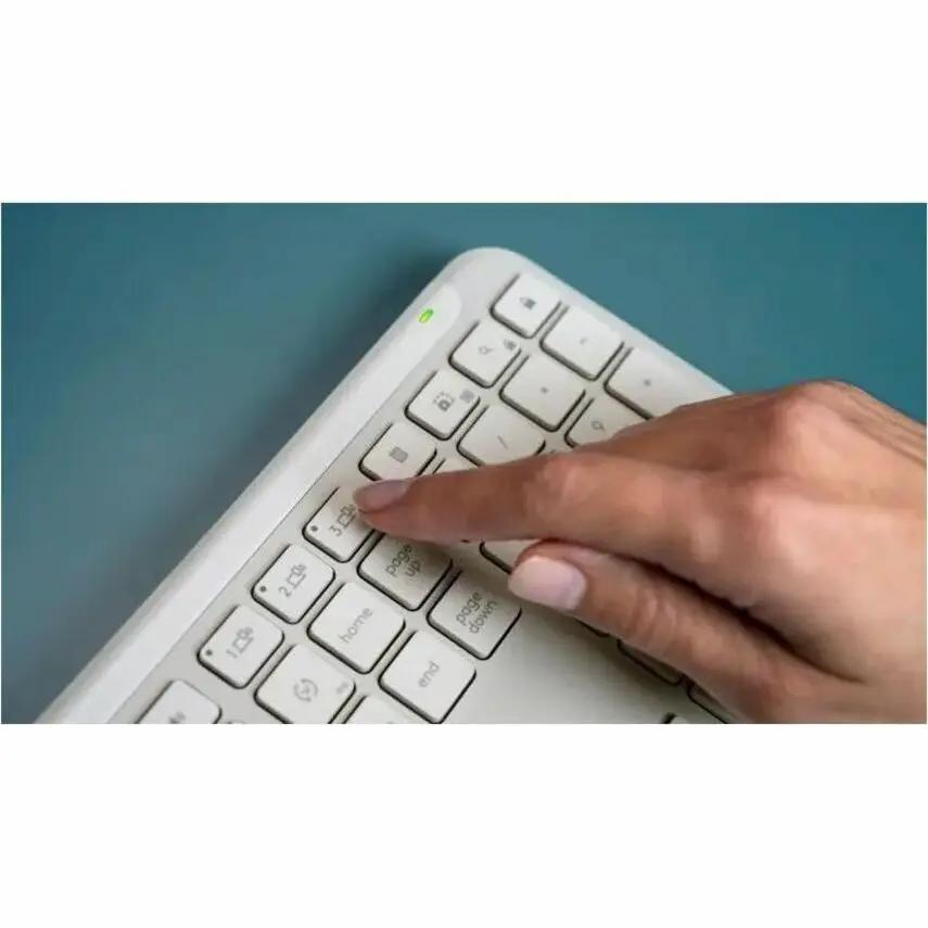 Logitech Signature Slim K950 Wireless Keyboard, Sleek Design, Switch Typing Between Devices, Quiet Typing, Off-white