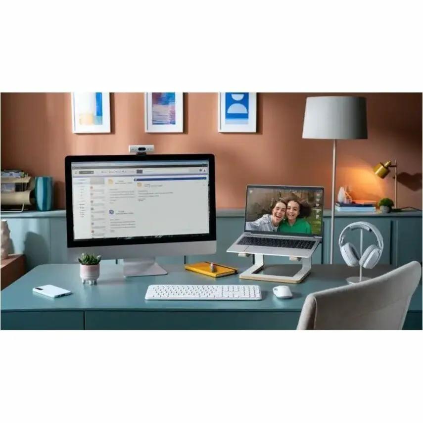 Logitech Signature Slim K950 Wireless Keyboard, Sleek Design, Switch Typing Between Devices, Quiet Typing, Off-white