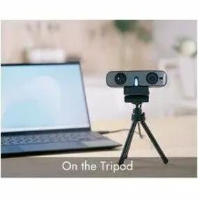 ROCWARE RC08 webcam, black, on a small tripod in front of a laptop.