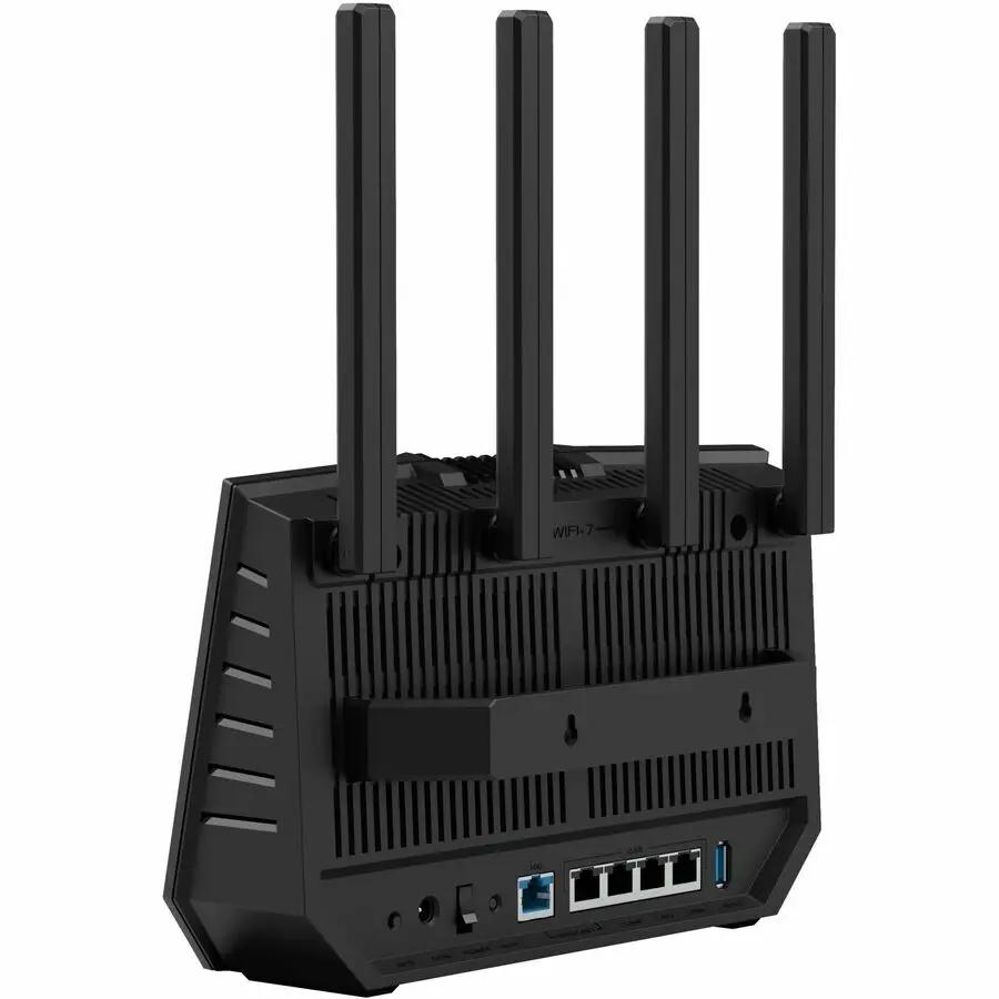 ASUS RT-BE92U router with four external antennas and rear USB 3.0 and LAN ports