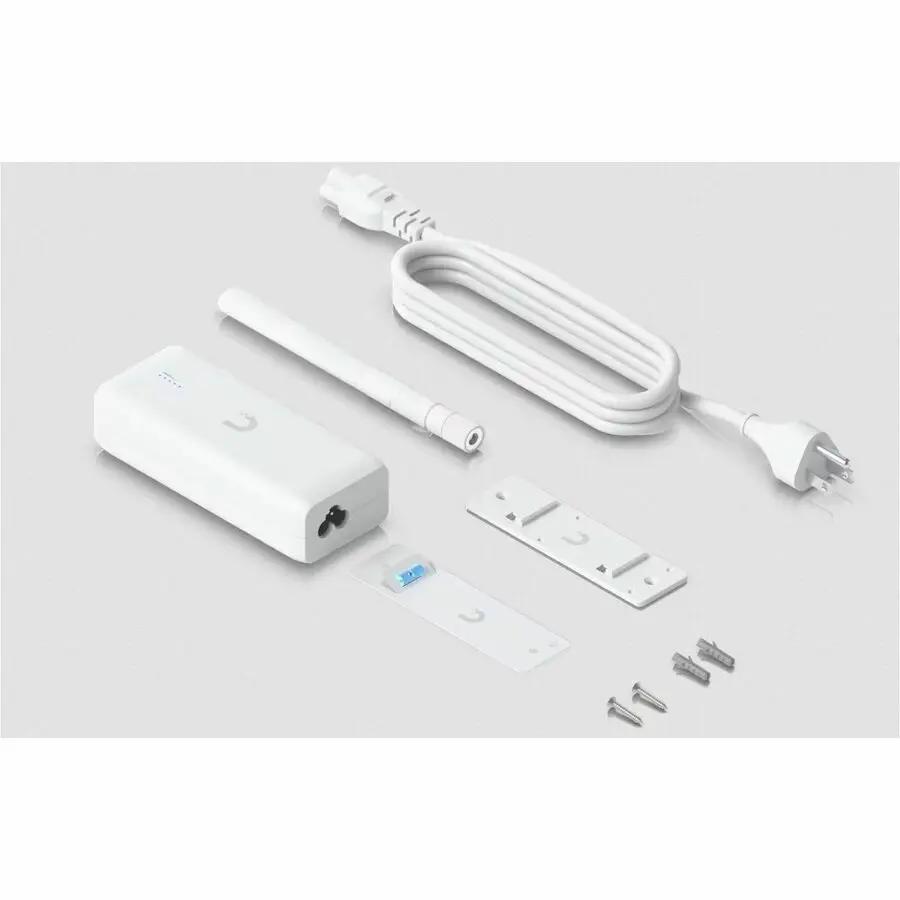 Ubiquiti Single Band Wi-Fi 5 IEEE 802.11a/n/ac 866.70 Mbit/s Wireless Bridging PoE Adapter