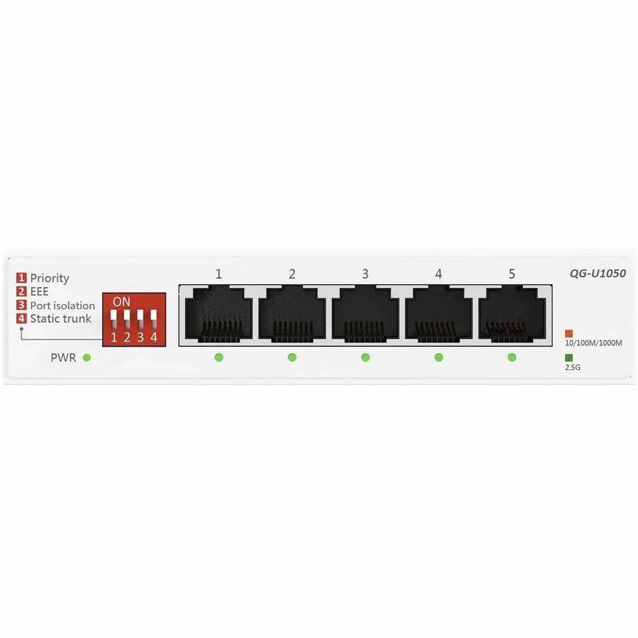 ASUS QG-U1050 5-Port 2.5G white unmanaged switch with five RJ-45 ports on front panel