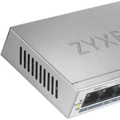 Zyxel GS1005HP 5-Port Gigabit PoE+ Unmanaged Switch in silver metal housing