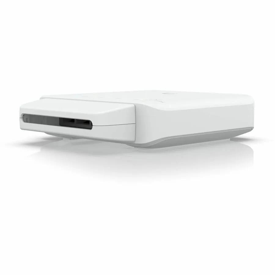 Ubiquiti UniFi USW-FLEX 5-Port Gigabit Managed Switch, white
