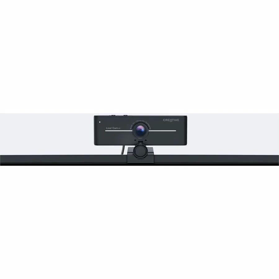 Creative Live! Cam webcam, black, 8MP, 40fps, USB 3.0, 1 pack, mounted on a horizontal bar.